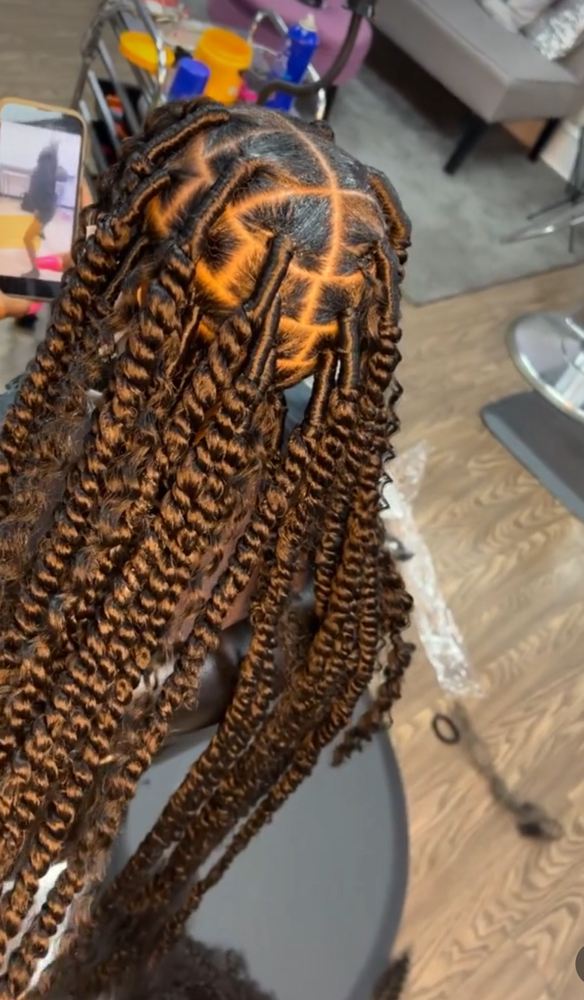 Jumbo Spring Twist🌹