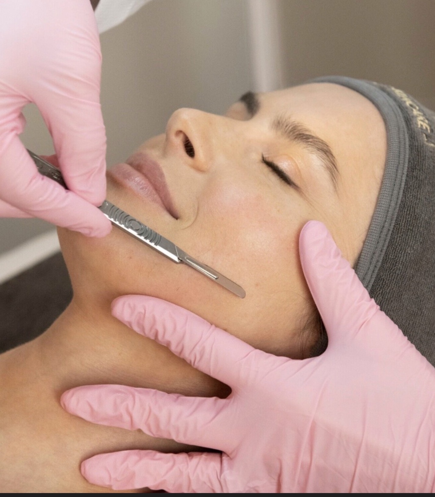 Dermaplane Custom Facial