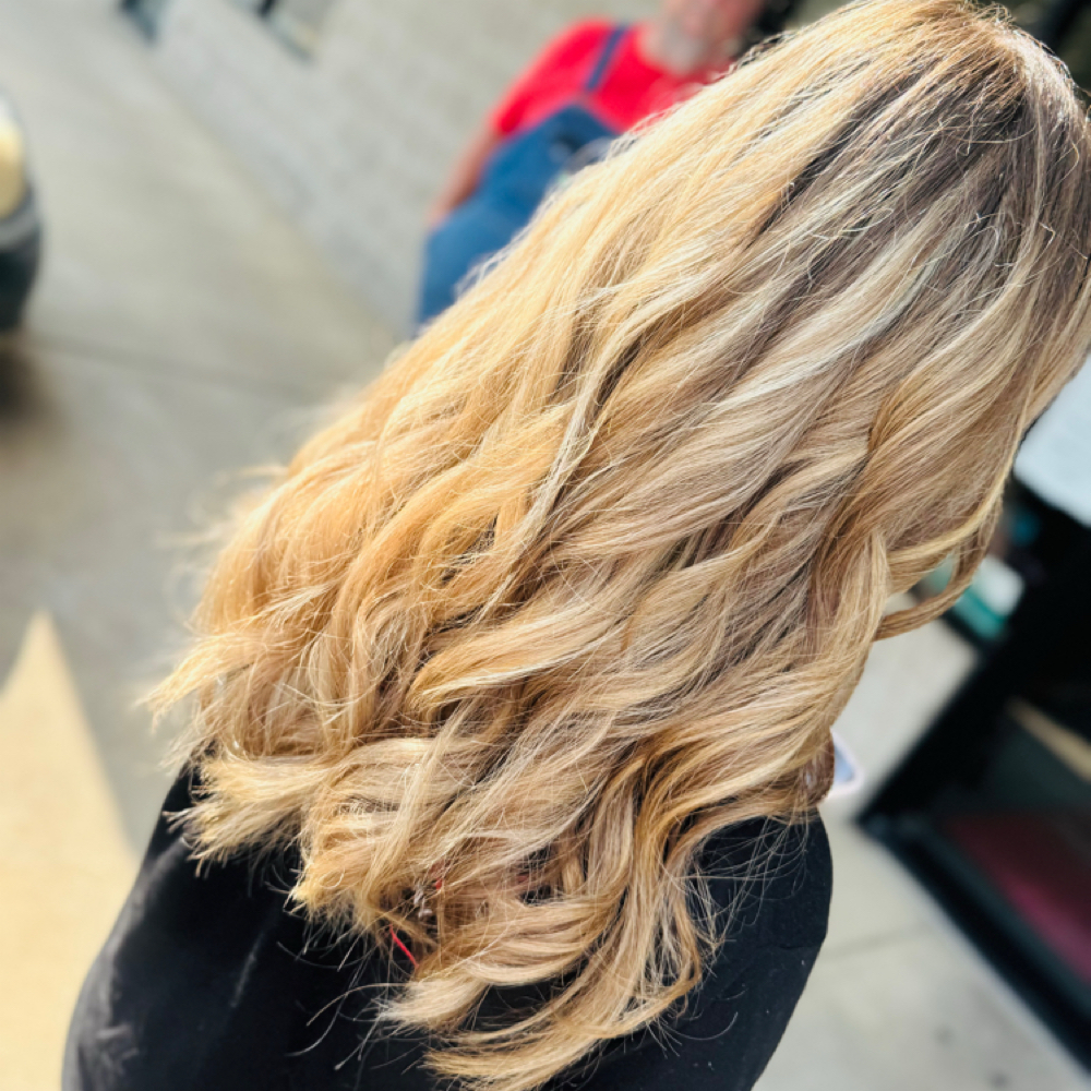 Highlights at Shear Magic Beauty Salon Spa LLC in West plains, MO