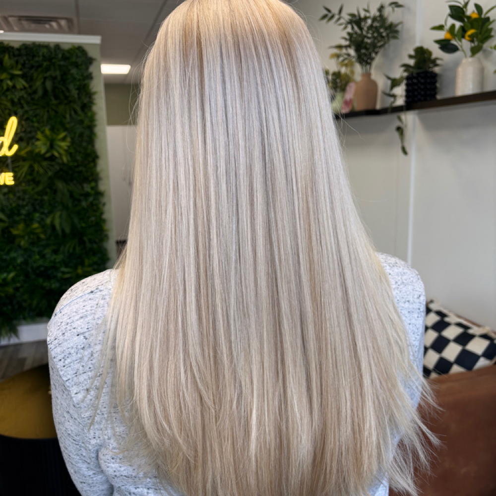 Blonding at Nichole Monahan in Dover, NH