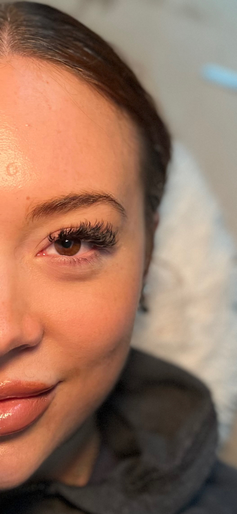 Color Lashes