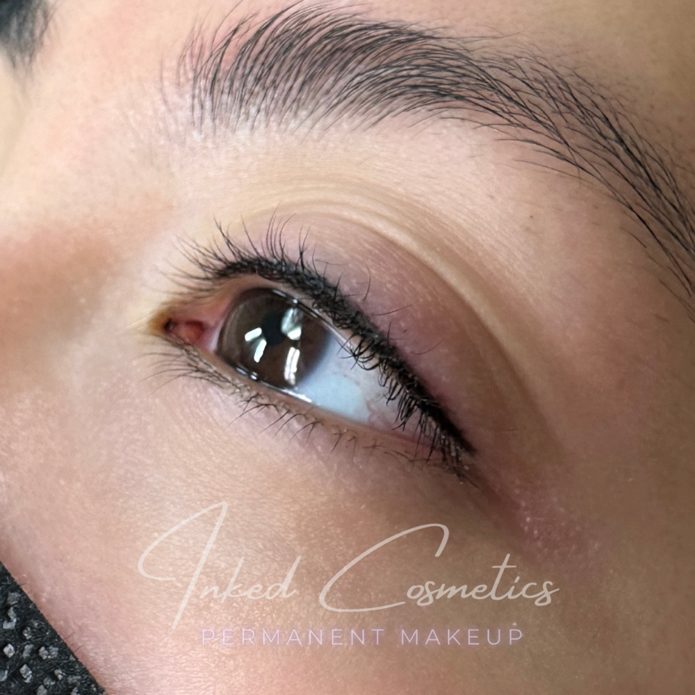 Lash/Liner Enhancement (2 Sessions)