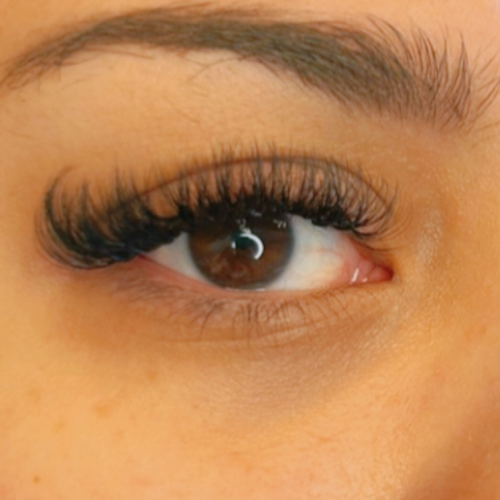 Hybrid Set at Veraē Esthetics in Shorewood, WI