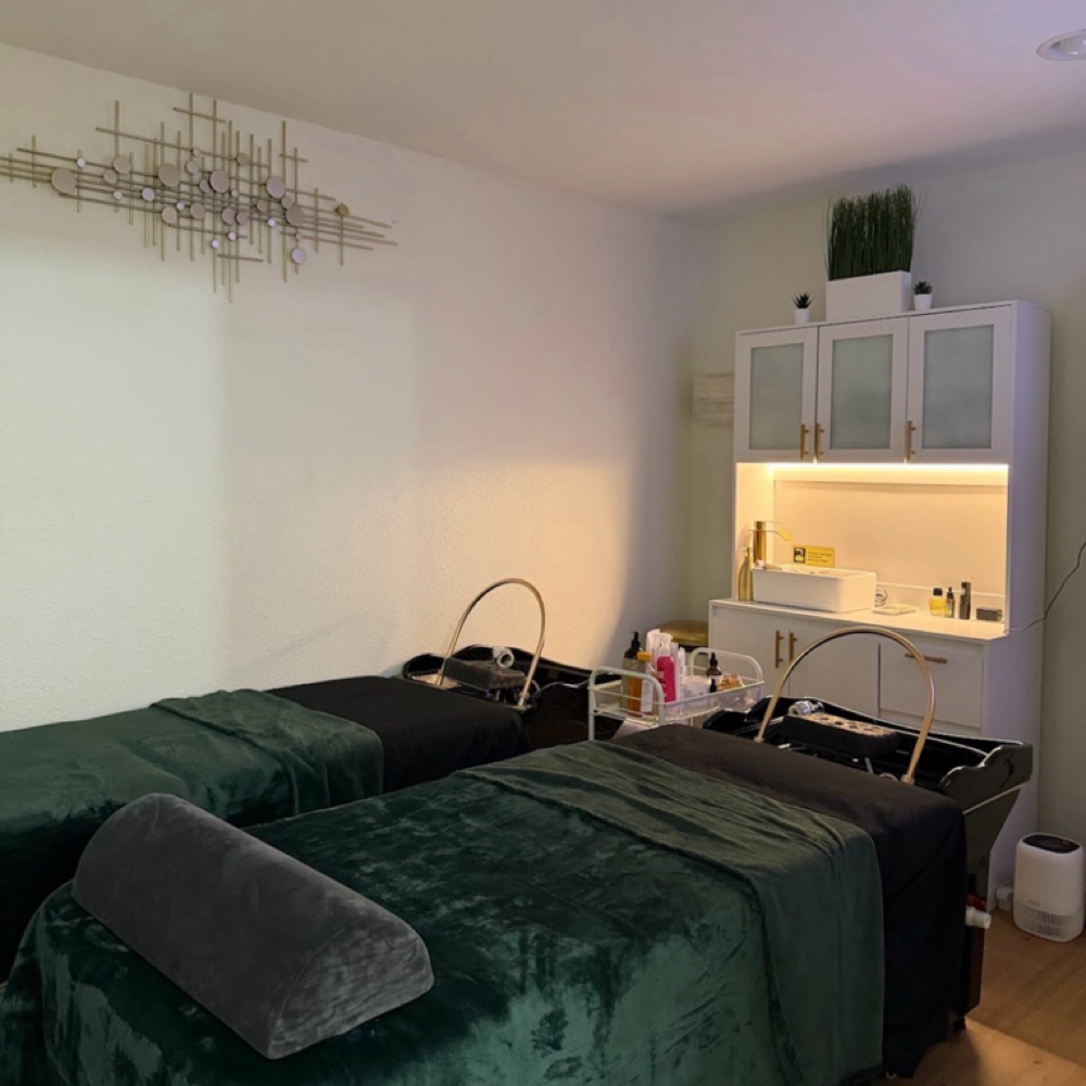 Duo Royal Head Spa at KayVita Wellness Spa in Tampa, FL