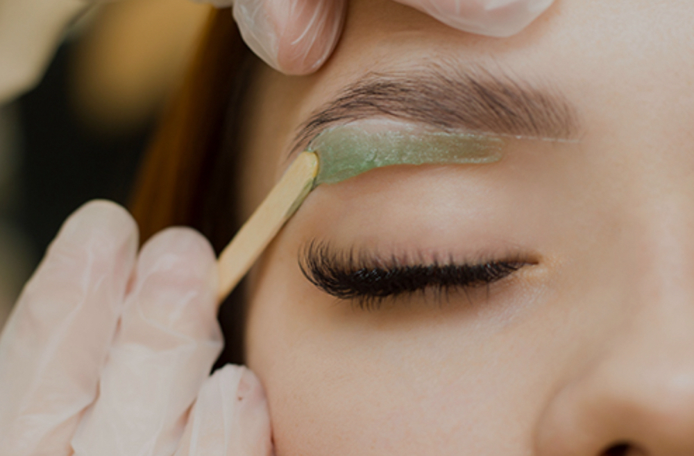 Eyebrow Wax