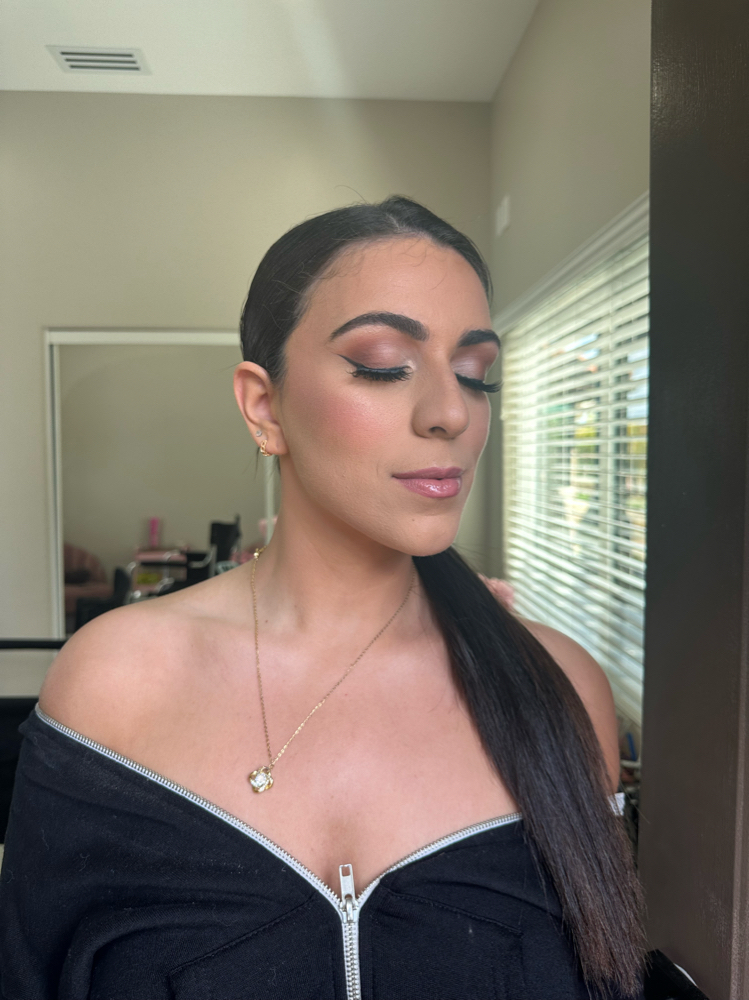 Full Face Makeup