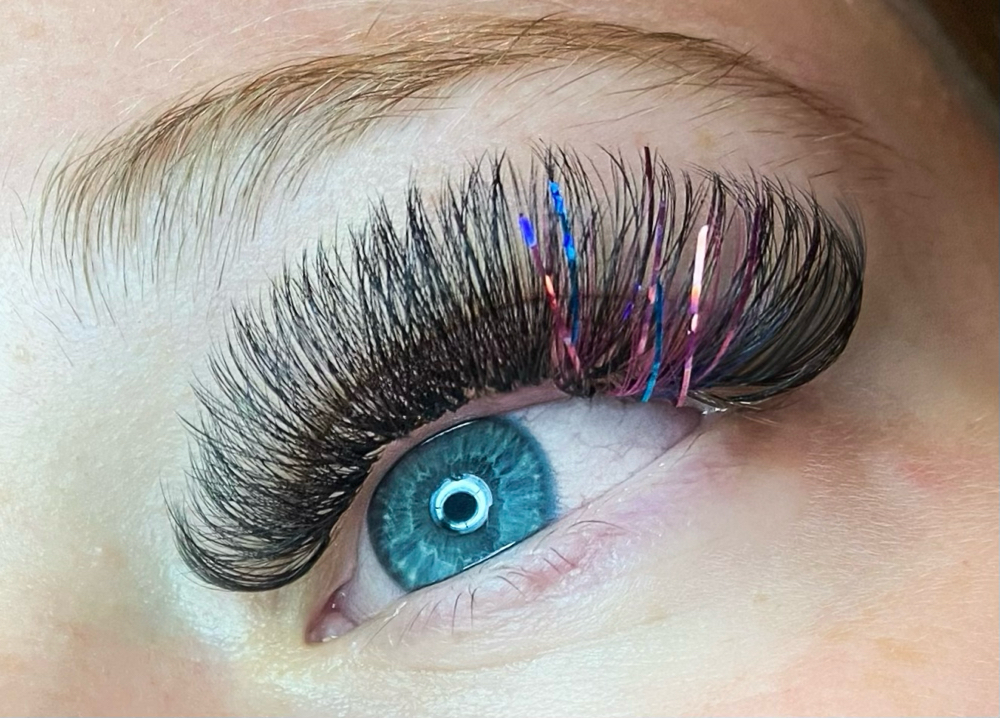 Tinsel Lashes
