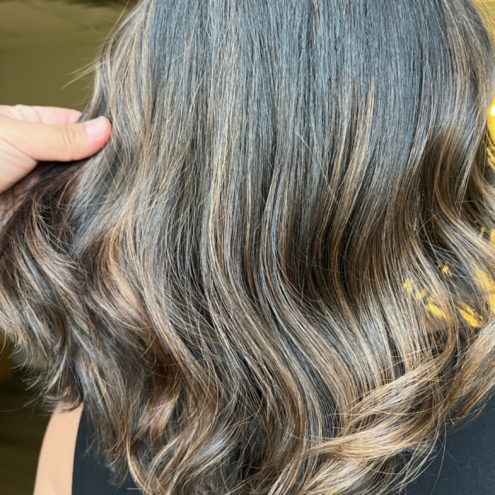 Lived-In Color Refresh at Perfect lift studio in Woodbridge, VA