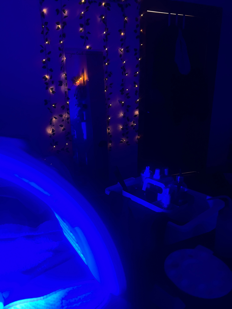 LED Light Therapy Facial