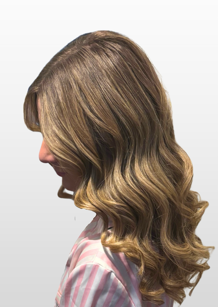 Partial Foil/Teasylights & Blowdry at Vivid Strands in North Haven, CT