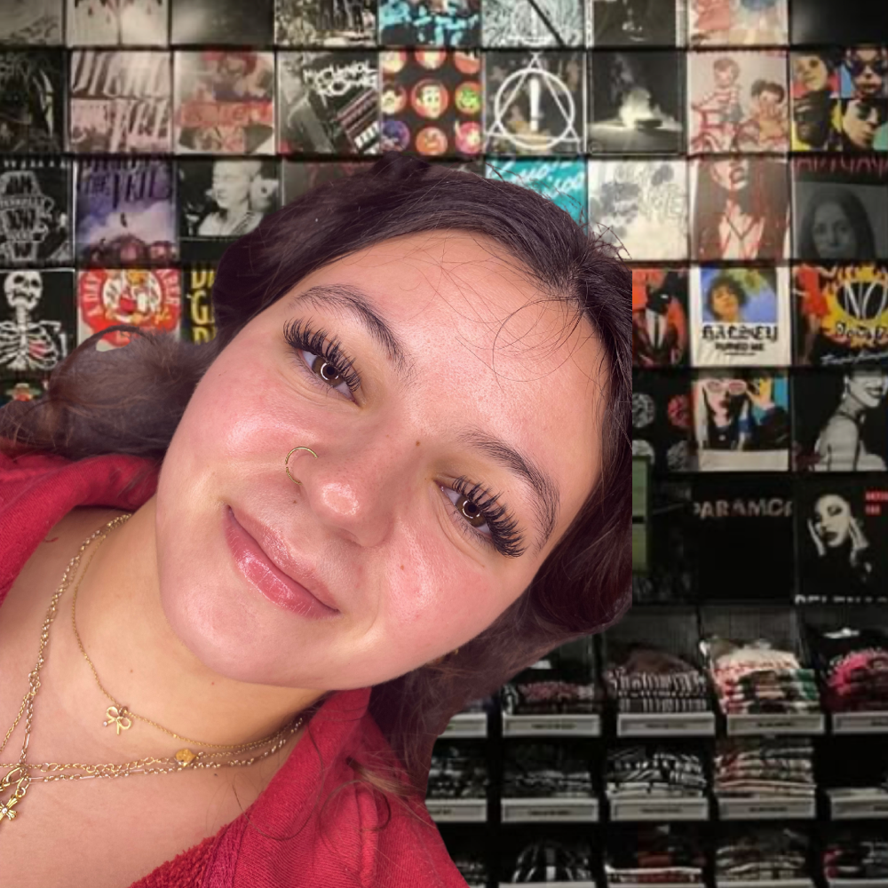 Hot Topic | Volume Set