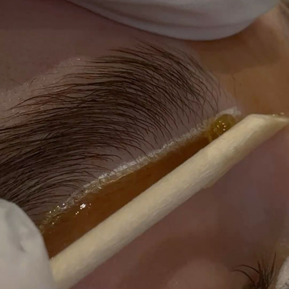 Eyebrow Wax