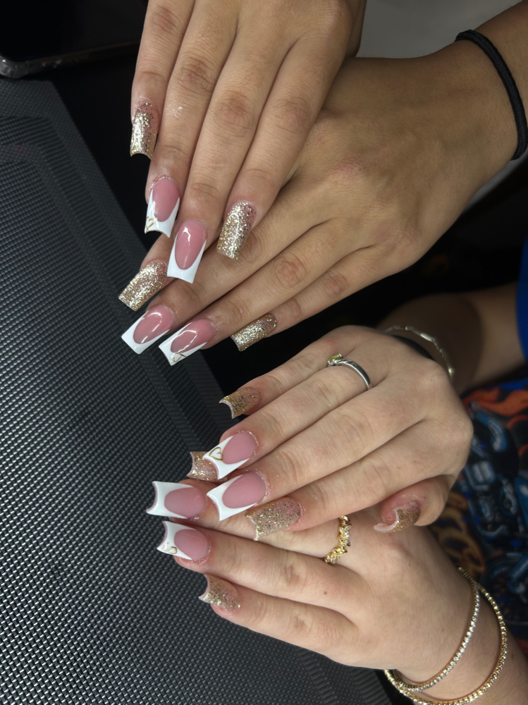 Bestie Deal at ShelbyGlowCo in Greenwood, IN