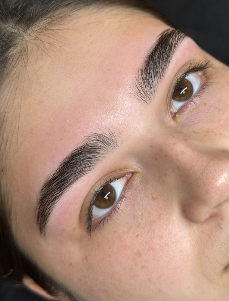 Brow Wax + Shape