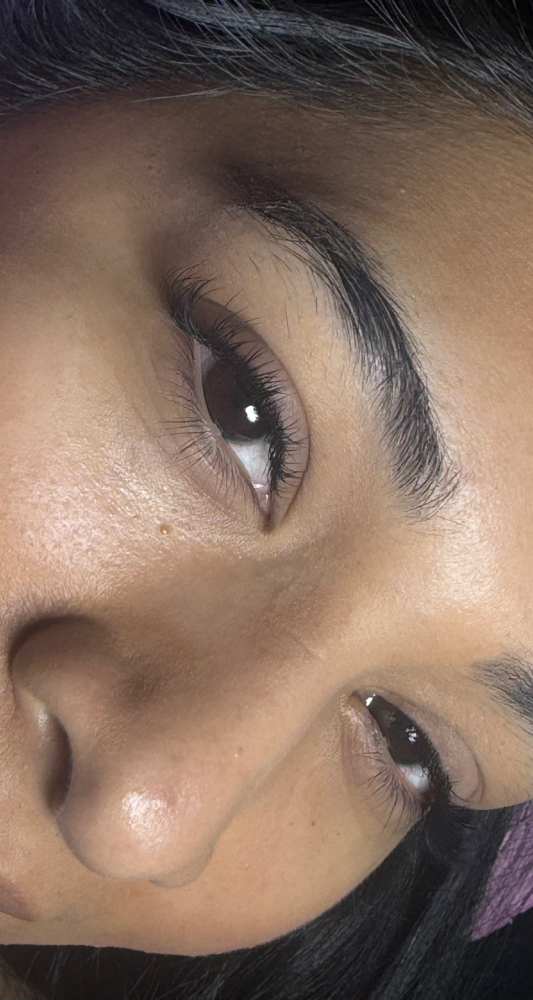 Classic Lashes at Yulee Mac Aesthetics in Tontitown, AR