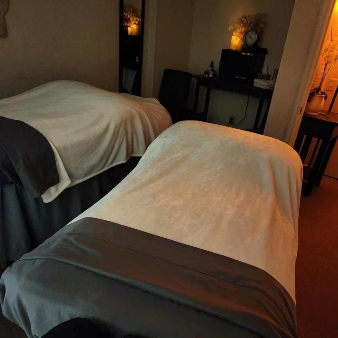 Couples Massage at Aurora Falls Day Spa in Clarkesville, GA