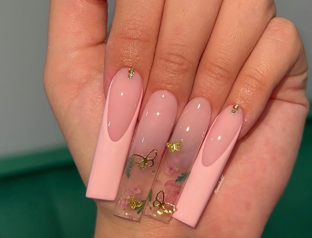 1 Milk Bath Nail