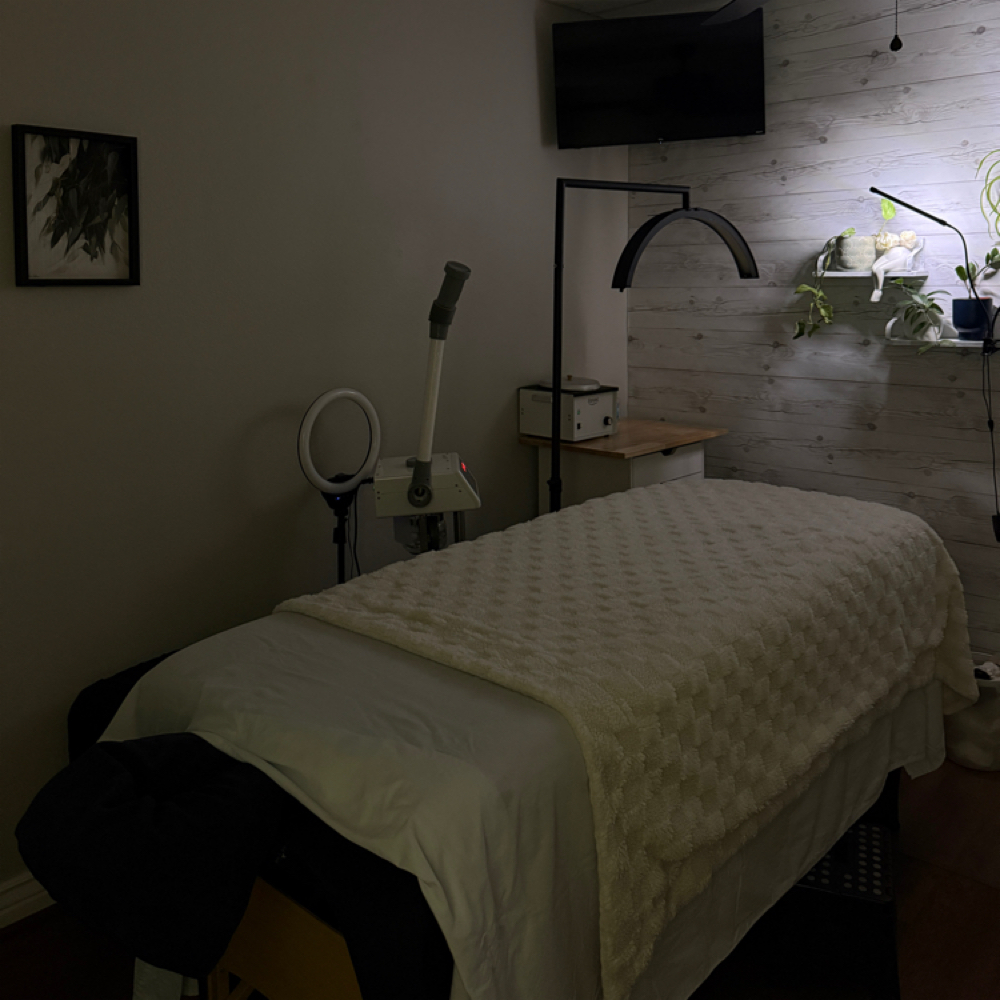 Facials - Back Facial at Blissful Skin LLC in Glendale, AZ