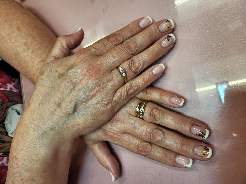 French Gel Manicure