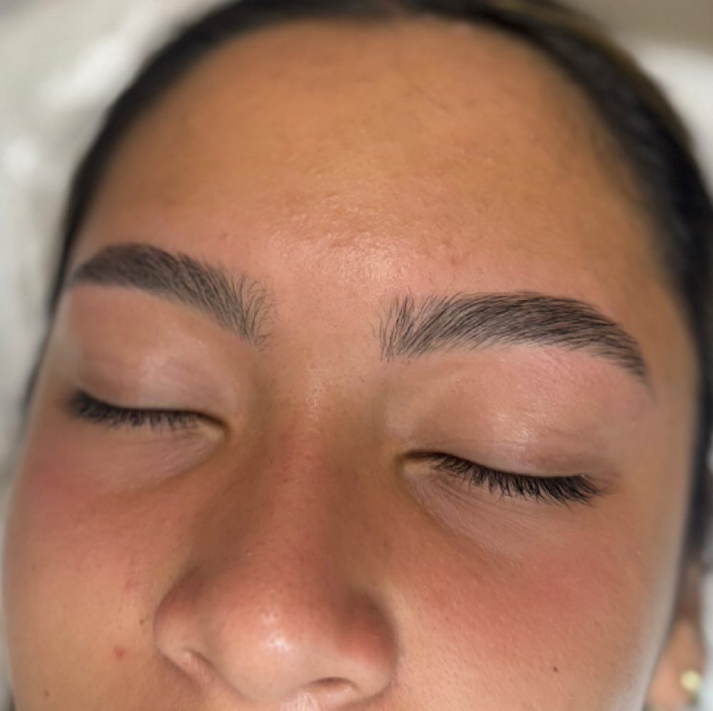 Brow Tweeze at Glam’d By Liz in Temple, TX