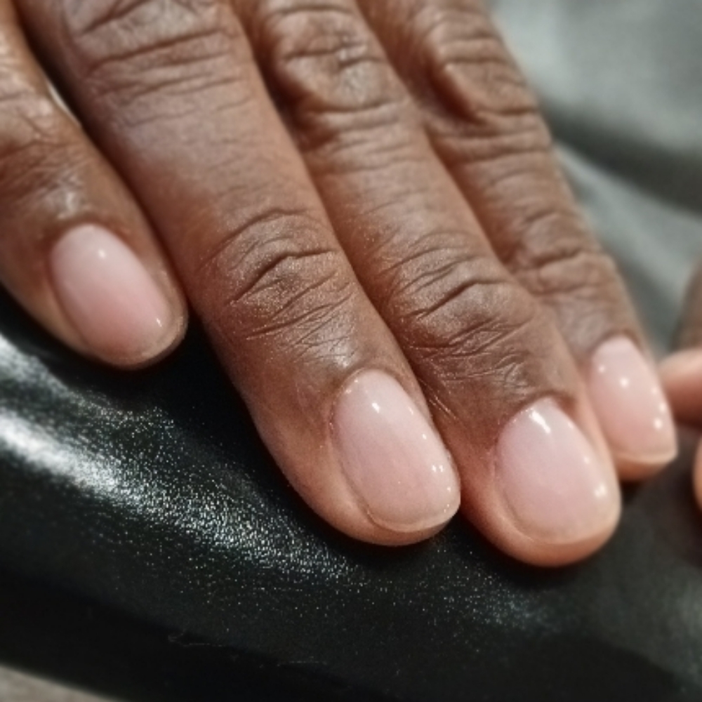 Basic Gel Polish Manicure at Chicago's Favorite Nail Spa in Lansing, IL