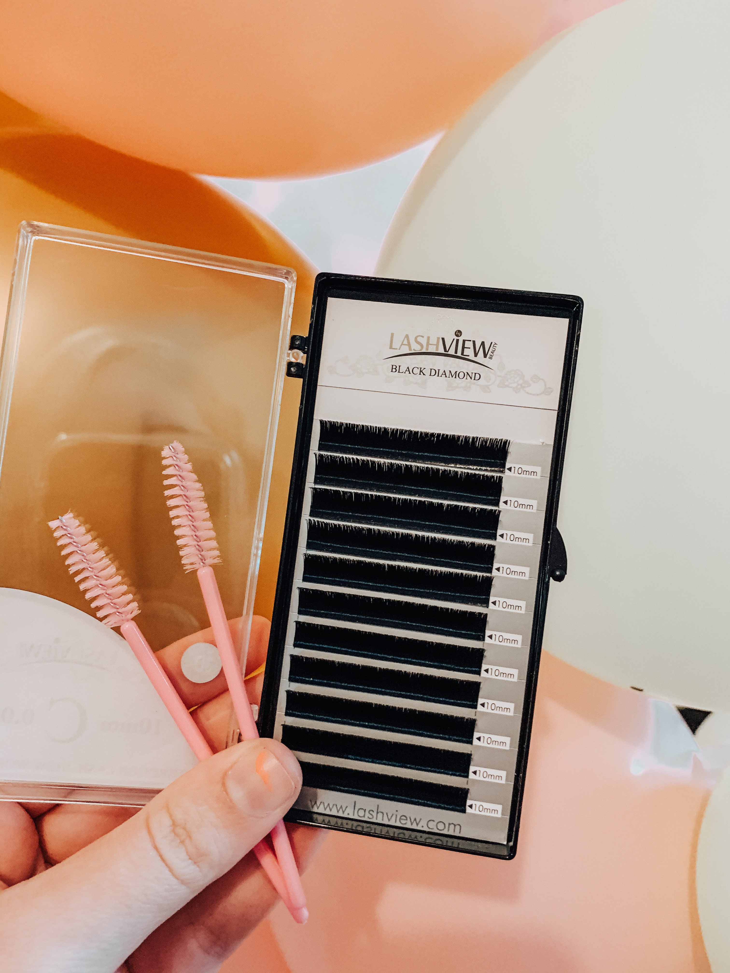 Lash Removal
