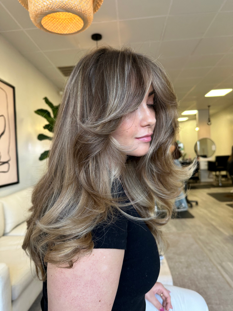 Haircut with Blowout