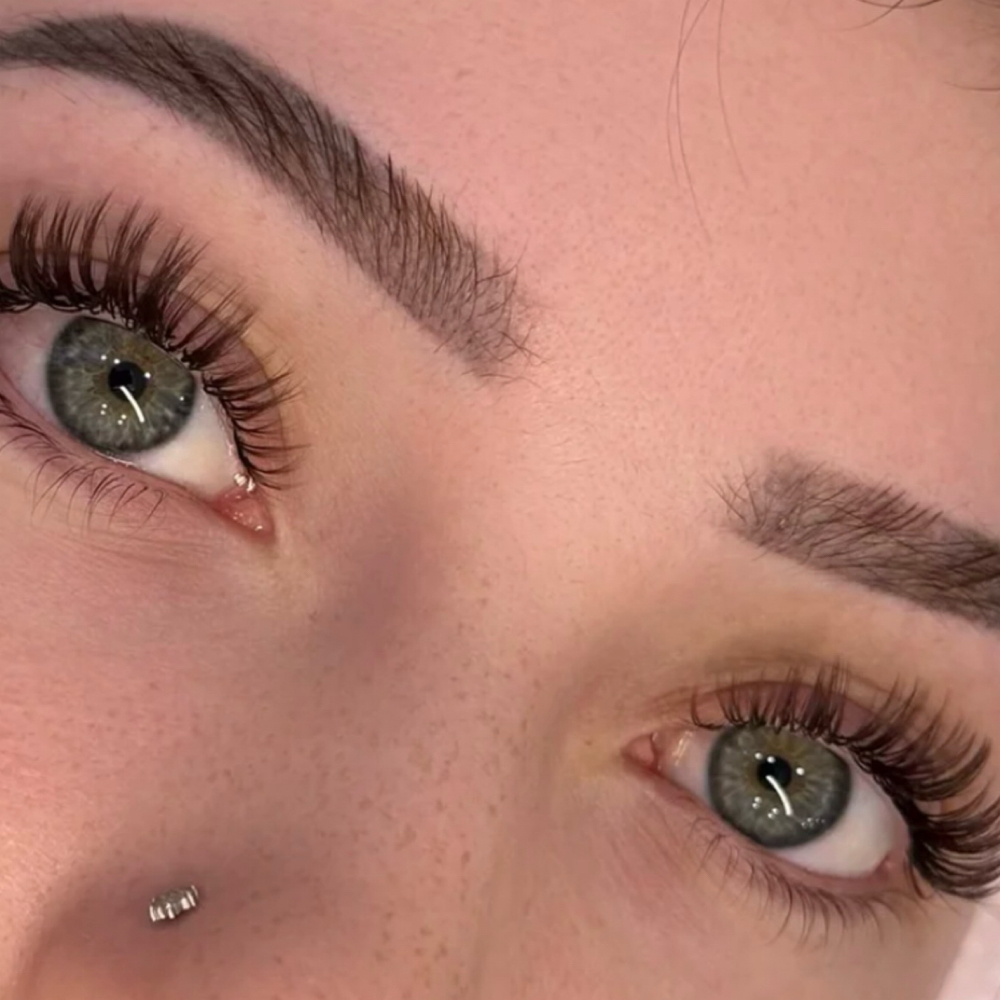 LED Lash Set Student Rate at Lush Lash By Carolyn in Newtown, PA
