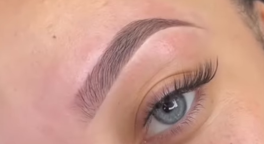 Eyebrow Services at Yelle’s Hair Suite and Boutique in Dayton, OH