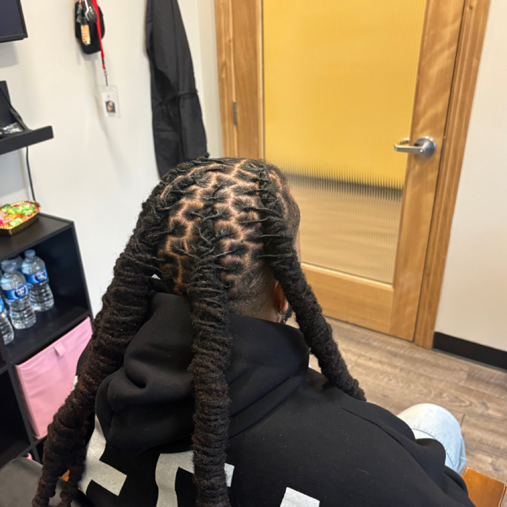 Loc Retwist & Style at Nadia’s Loc Lounge in Brandywine, MD