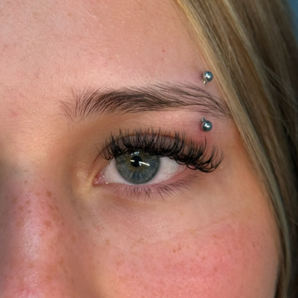 Hybrid Set (1 Week Fill) at Lashes By Jas in Oshkosh, WI