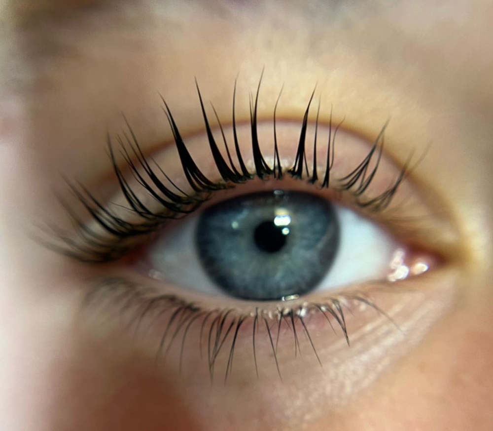 Eyelash Lift + Tint