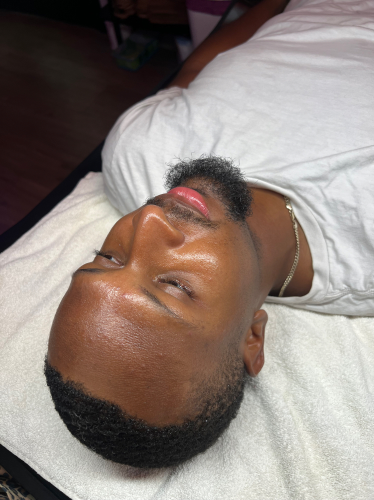 Gentlemens Facial