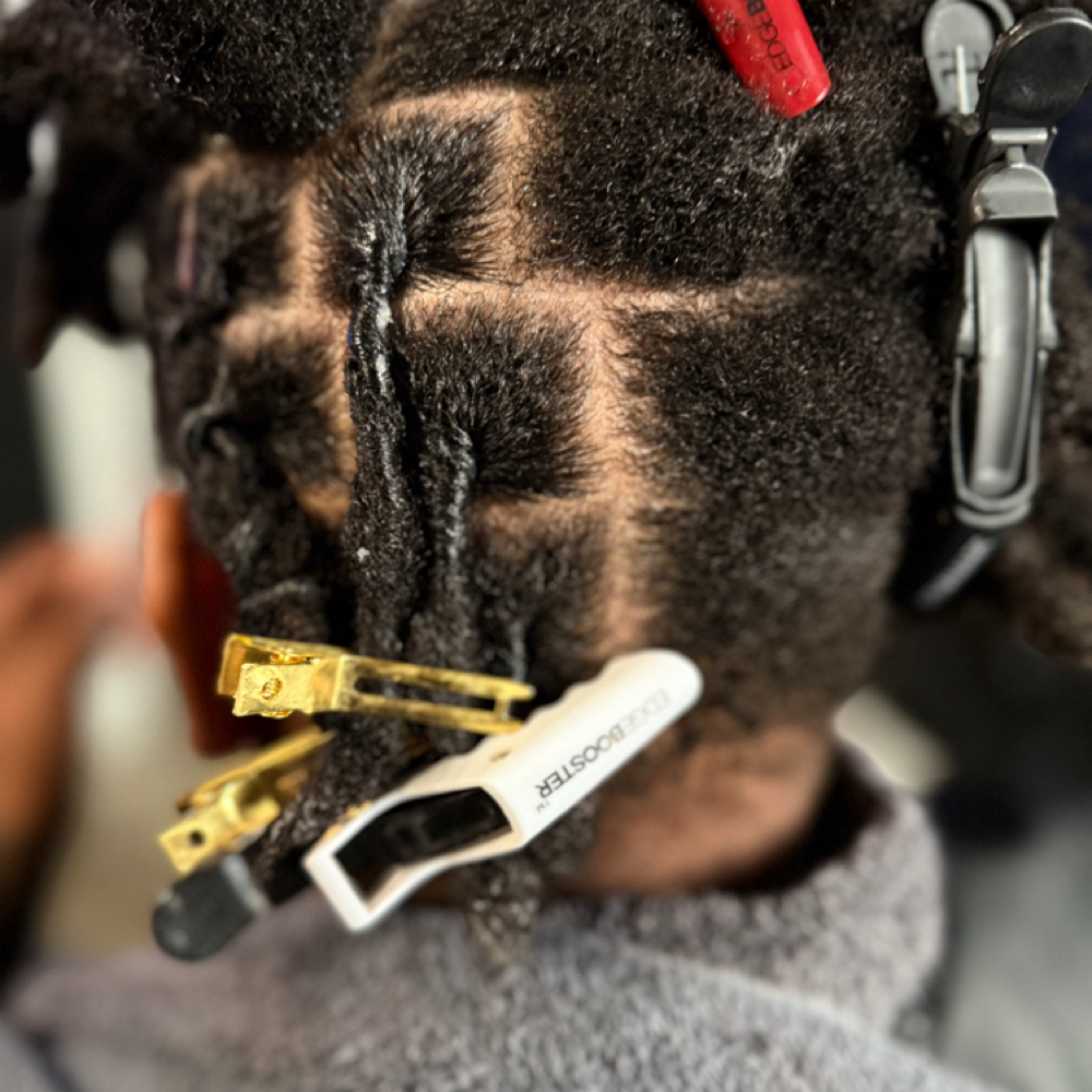 Loc Retwist Large at Nikki The Stylist in Elk Grove, CA
