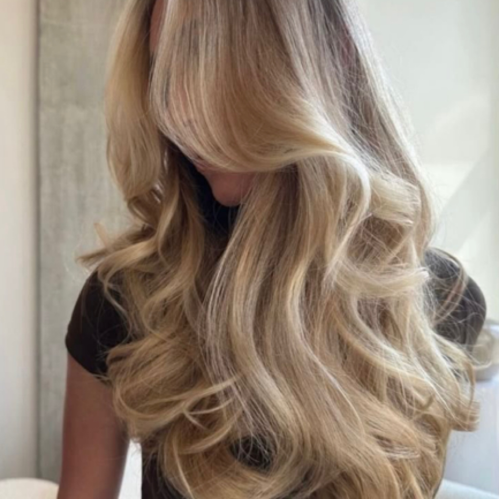 Blowout Package at Paradiso Hair & Beauty in Franklin, TN