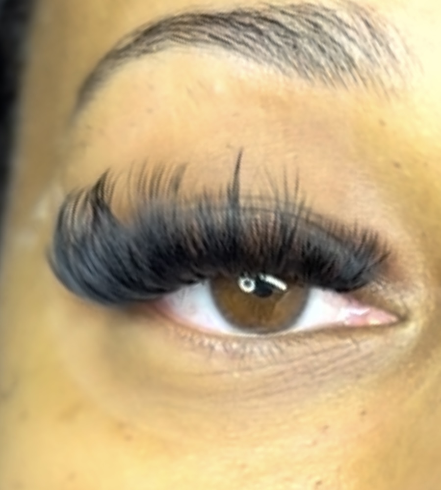 Mega Volume Lash Extension