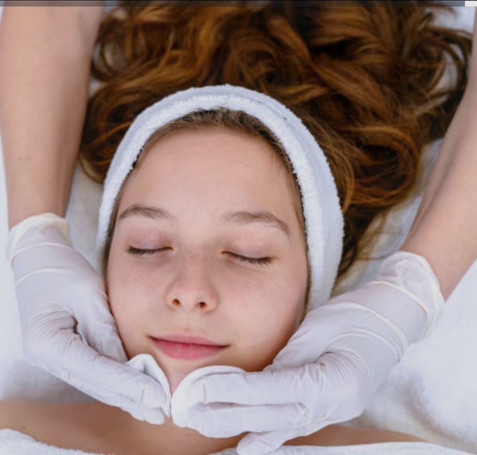 Customized Clinical Facial Tx.