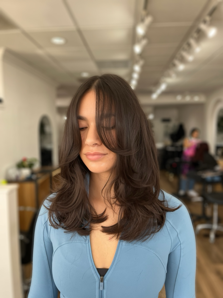 Haircut & Style