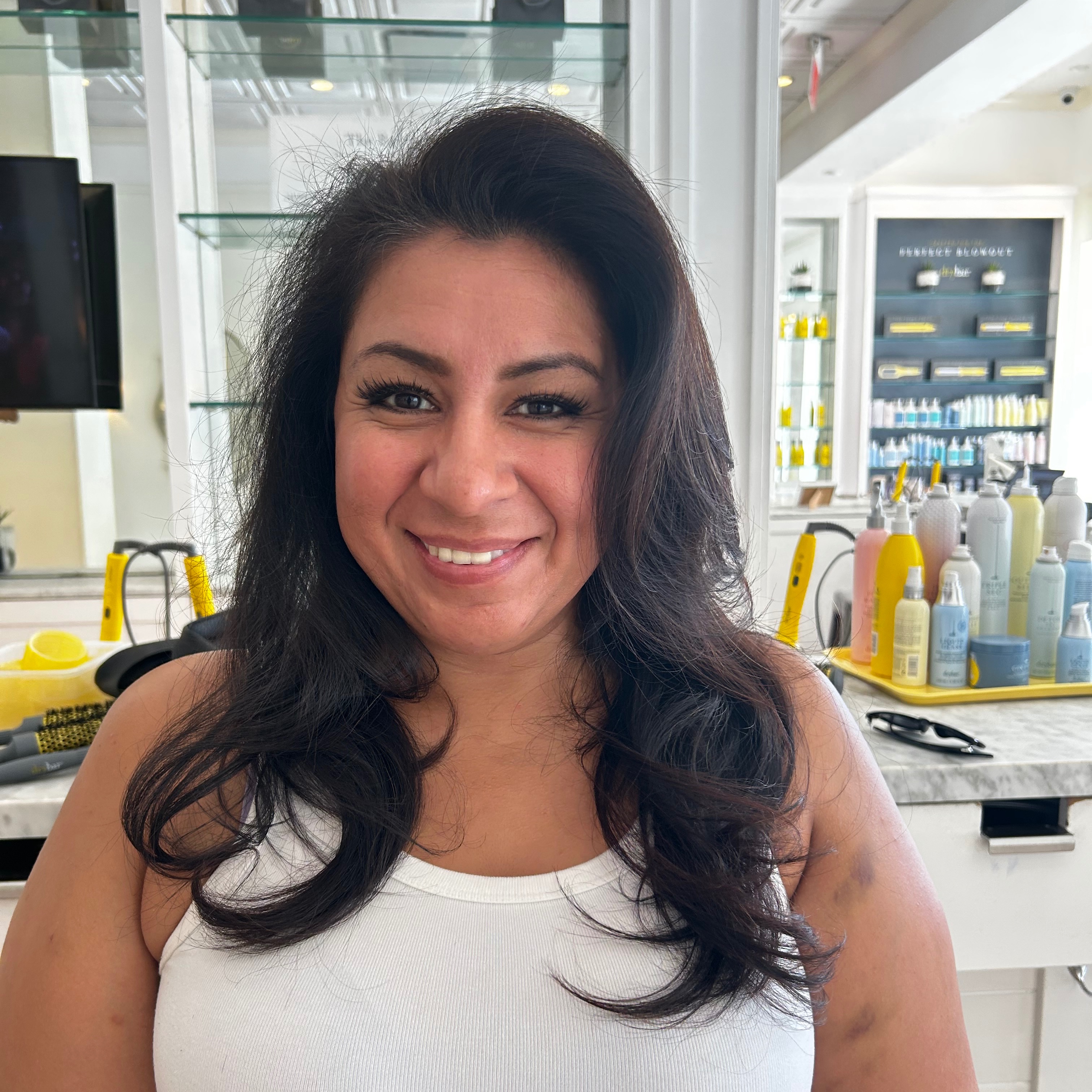 The Profuse Blowout at Abundance Beauty Bar in Houston, TX