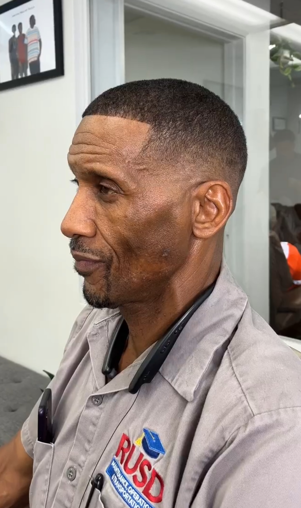 Adult Haircut at Cyn Blends Barbering + Loc Studio in Long Beach, CA