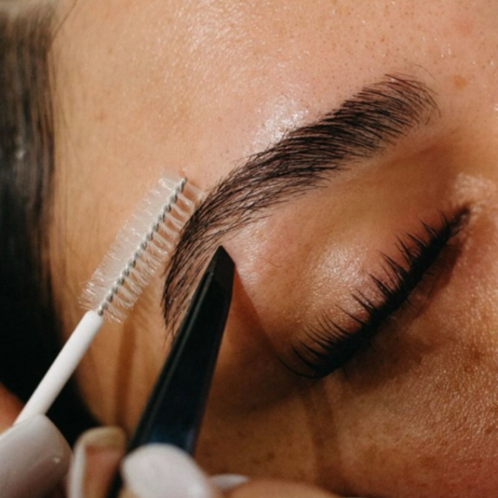 Brow Tint