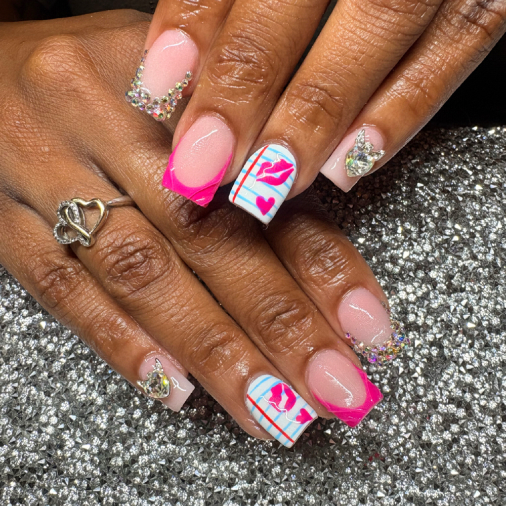 Freestyle -short at Glow & Go Beauty & Beyond LLC in Fort Worth, TX