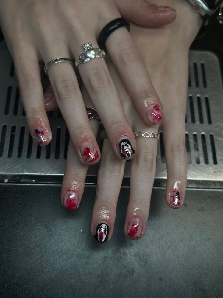 Manicure/Gel Manicure