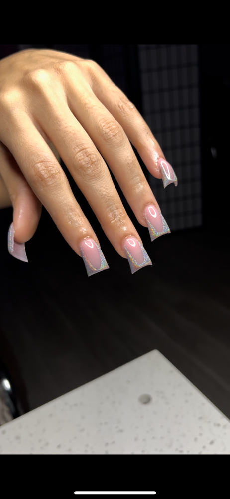 Duck Nails