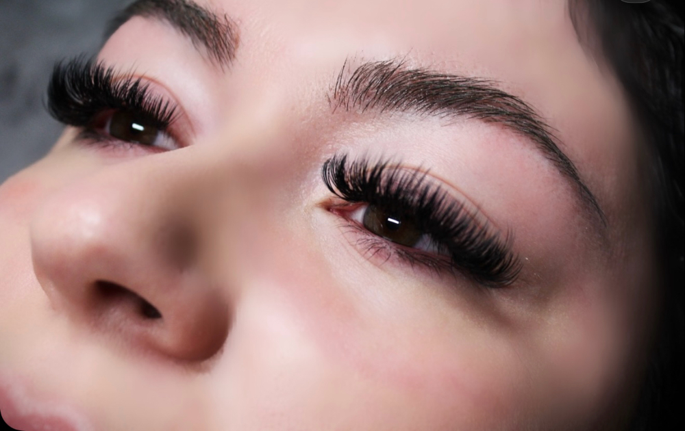 Full Set Lashes