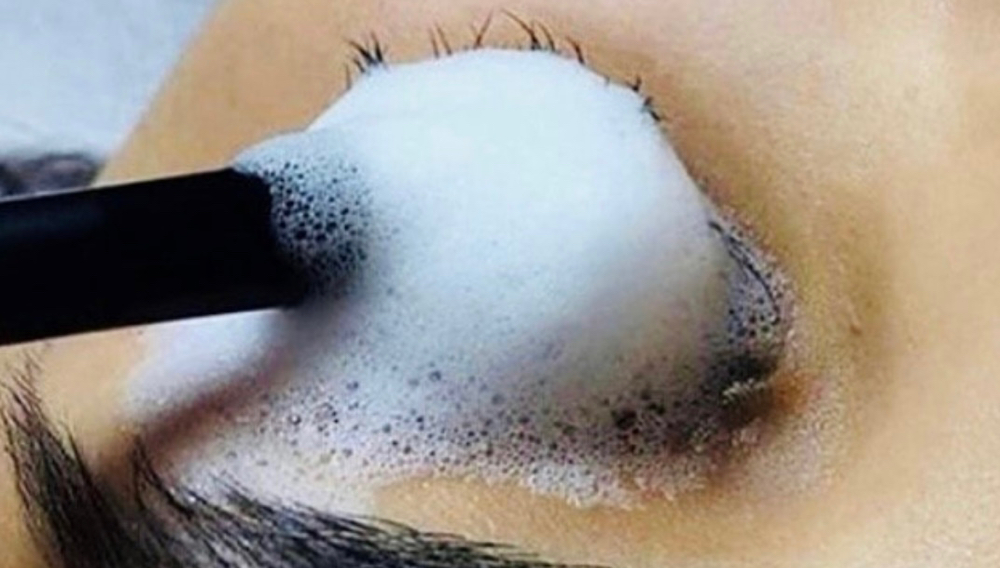 Lash Bath