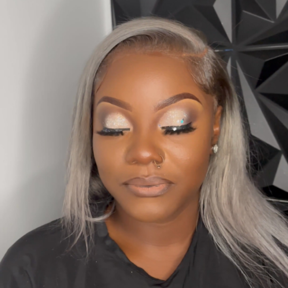 Full Glam at It’s Preeddy Beauty Services in St. Anthony, MN