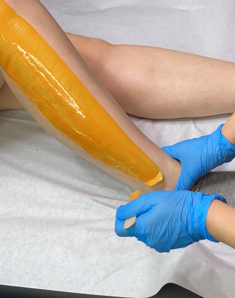 Lower And Upper Legs Waxing