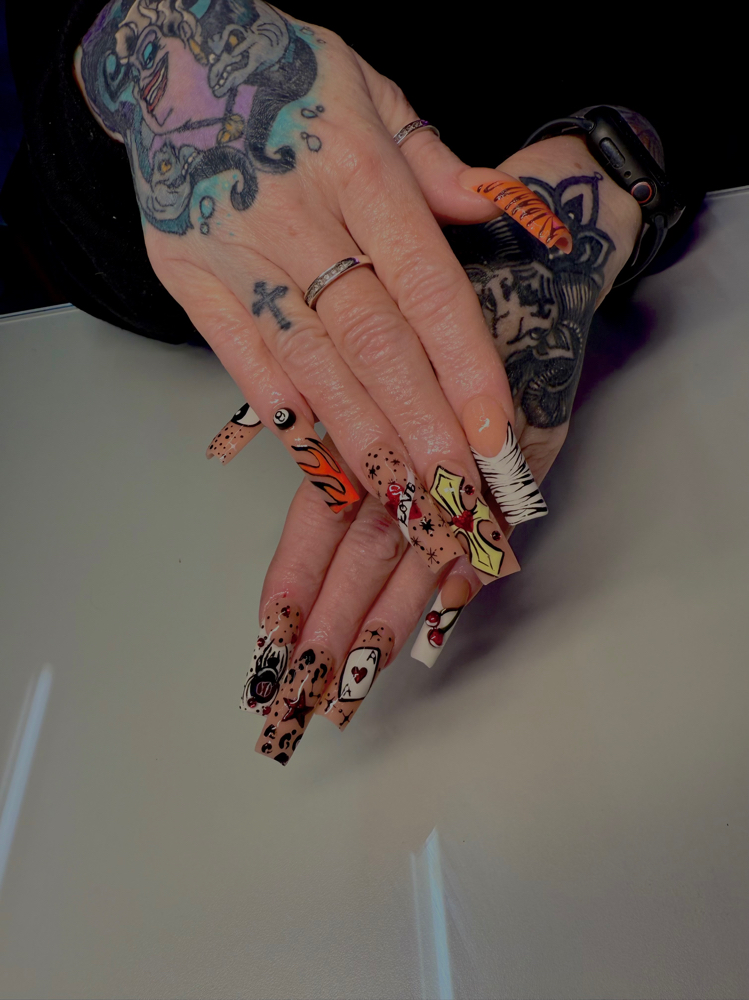 Intricute Nail Art