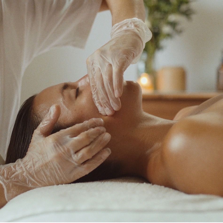 💫 Glam Sculpt Massage at Glamour by Margarita in Palm Harbor, FL